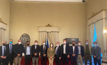 Il Prefetto di Lecce incontra i sindaci neoeletti ma Fabio Vergine è assente per indisposizione