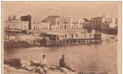 Quelle palafitte sul mare