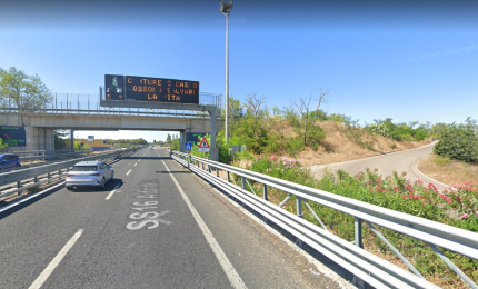 Impatto fra due auto e una costola fratturata per un trentenne galatinese 