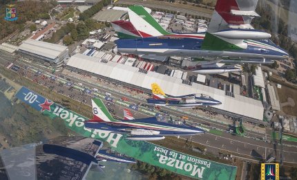 Le Frecce Tricolori alla partenza del Gran Premio di Monza