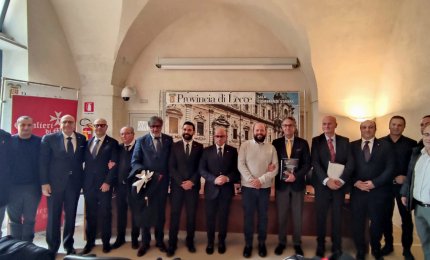 I Cavalieri di Malta donano 60 pedane di presidi anti-covid agli ospedali salentini fra cui Galatina