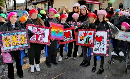 Il Polo 1 di Galatina "indossa" l'arte per il carnevale della Civetta 2023