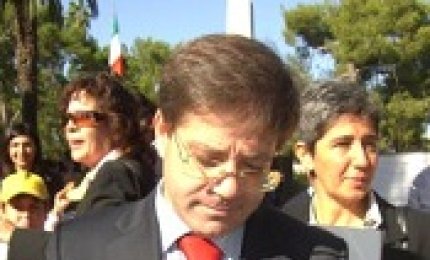 Furto con scasso a casa dell'avvocato Carmine Perrone
