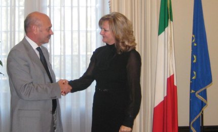 Il Questore Carella si congeda dal Prefetto Perrotta