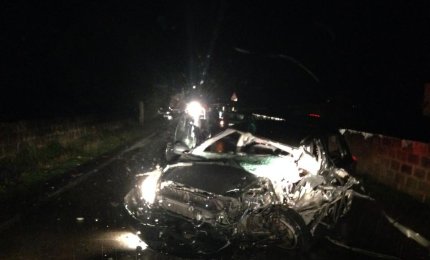 Pauroso  incidente fra camion e auto su via Guidano
