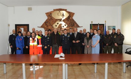 Gli operatori sanitari dell'Aeroporto di Galatina con gli equipaggi del 118 per imparare a gestire le emergenze
