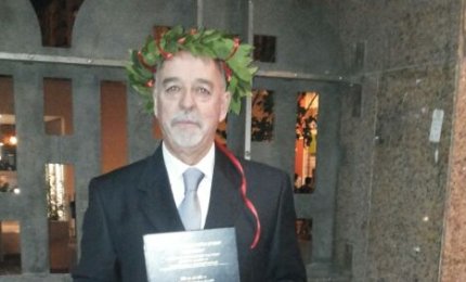 Mimino Angelelli è dottore in scienze delle amministrazioni