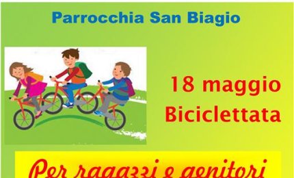 Su due ruote per stare insieme