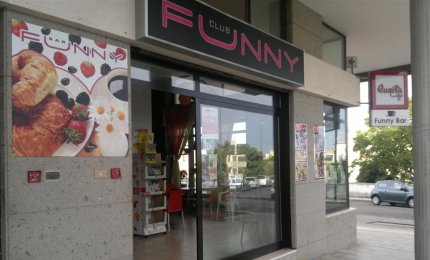 Furto con scasso al Funny Bar di via Rubino