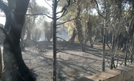 Grosso incendio in contrada Lo Vita