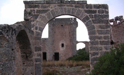 Crollata la torre di avvistamento della Masseria “Itri”