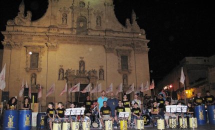 L'energia del  PowerDrumEnsemble nel Palazzo della Cultura a Galatina