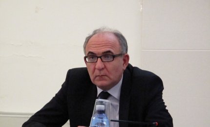 Il Sindaco perde le staffe ma poi abbraccia Amante