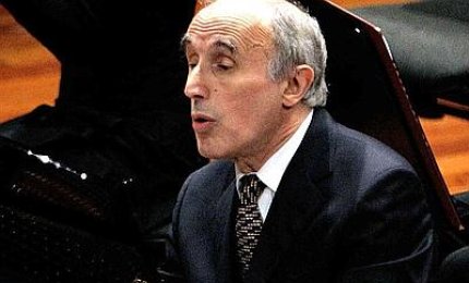 Questa sera a Galatina grande concerto di Bruno Canino al pianoforte
