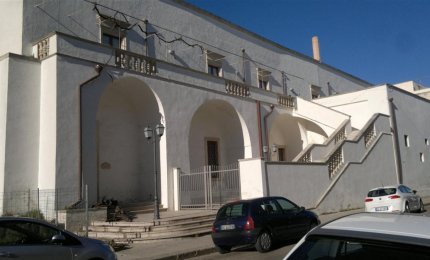 Quelle mani nodose hanno mollato la presa