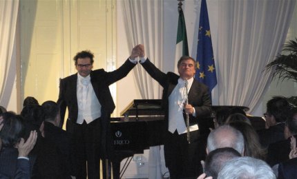 Luigi Fracasso e Roberto Fabbriciani regalano alla città un grande concerto di auguri