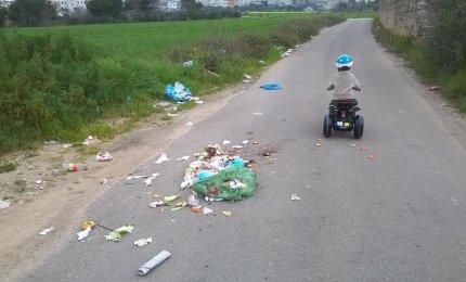 "Continuare a respirare a pieni polmoni l'amianto"