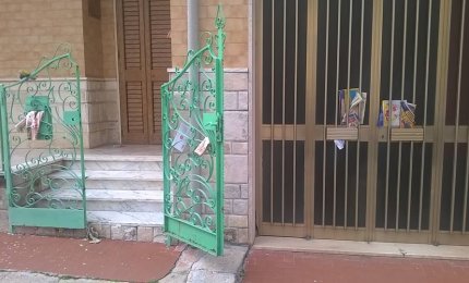 Volantinaggio selvaggio o concittadini sozzoni?