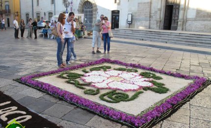 Torna 'Galatina in fiore', anche con ”I Fiori in Tavola” e un'estemporanea di pittura