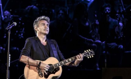 La Notte della Taranta, Ligabue rivisita per il concertone  'Certe notti' e 'Il muro del suono'