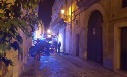 A fuoco una casa in via Scalfo