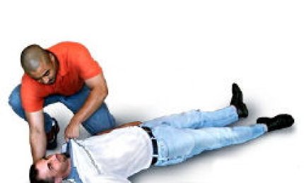 Al Rione Italia un corso gratuito di primo soccorso per casalinghe