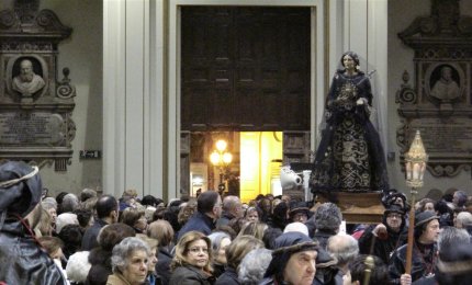 "Prendi tuo figlio!"