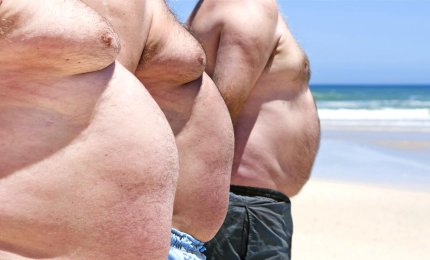 C'è un legame fra privazione del sonno e obesità