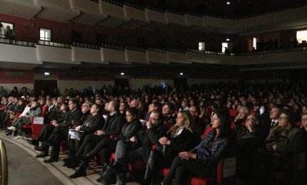 Accade solo a teatro!