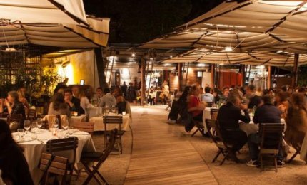 Basta con il "dehor"! Ben venga lo "spazio esterno di un pubblico esercizio"