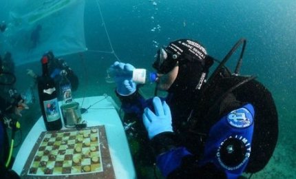 Paolo De Vizzi ha battuto il record di permanenza subacquea con erogatori