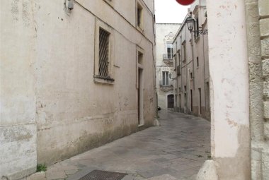 Falsi tecnici comunali si aggirano per Galatina