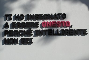 Politici mediocri alla disperata ricerca di un "chiunquemente" che faccia il Sindaco di Galatina