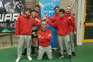 La Zen Shin trionfa ai Campionati Italiani Assoluti FIKBMS di Muay Thai