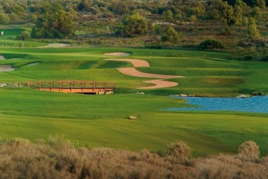 Golf, mare e cultura per attirare turisti in Puglia durante l'Inverno