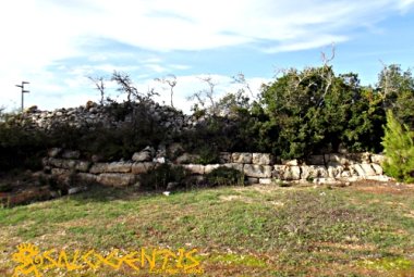 Scoperta a Giuggianello una torre messapica