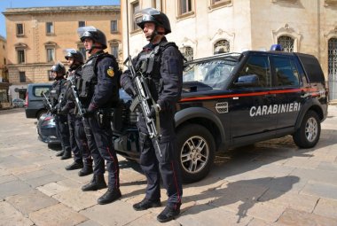 Lotta al terrorismo, anche a Lecce le Squadre Operative di Supporto dei Carabinieri