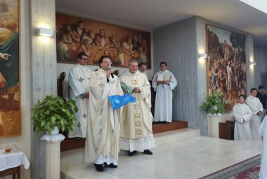 "Sacerdote in eterno"