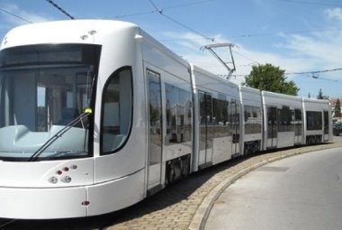 "Metropolitana di superficie, il Salento non perda il treno dei 47 miliardi di Gentiloni"