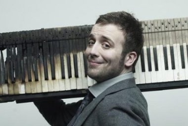 Raphael Gualazzi è il maestro concertatore della Notte della Taranta 2017