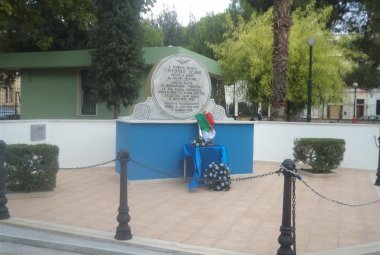 Restaurata a Galatina la lapide ricordo di 'Fortunato Cesari'