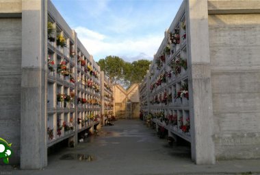 Nuovi loculi nei cimiteri di Galatina e Noha