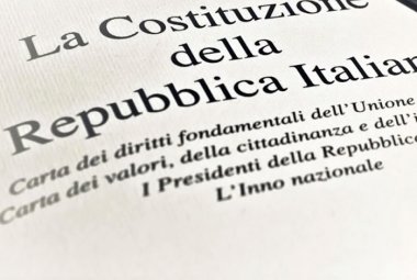 "Rileggiamo l'articolo 21", un concorso per le scuole