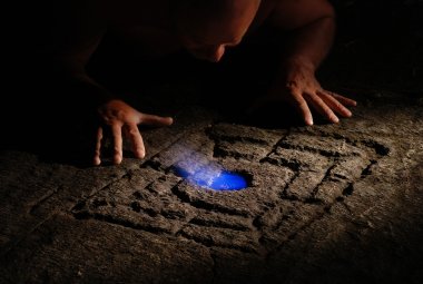 L'unica domanda plausibile: perché guardare "Mistero"?