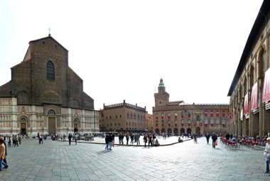Futura, la scuola digitale invade Bologna