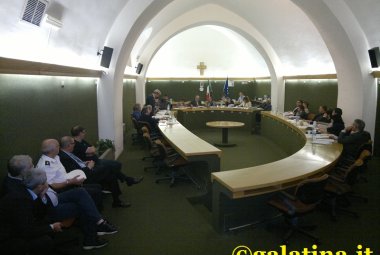 Cosimo Montagna fa filosofia ed incassa il voto sul bilancio