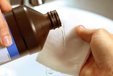 Un processo più ecologico ed economico per produrre acqua ossigenata