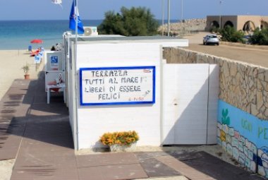 La ASL di Lecce con "Io posso" per un mare accessibile a tutti