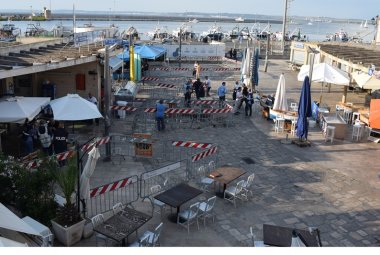Operazione interforze al mercato ittico di Gallipoli, sanzioni e sequestri di arredi posti su terreno demaniale