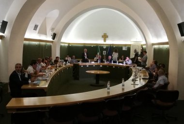 Polemiche ed accuse dopo il Consiglio comunale aperto dedicato all'Ospedale di Galatina